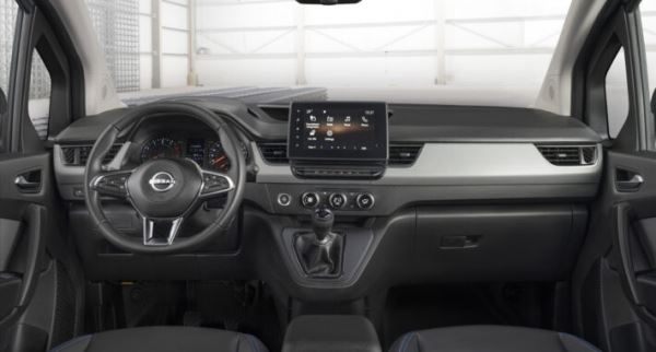 Компания Nissan представила в Европе новый фургон Townstar