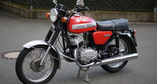 За счет чего мотоциклы марки “Ява” были лучше советских?