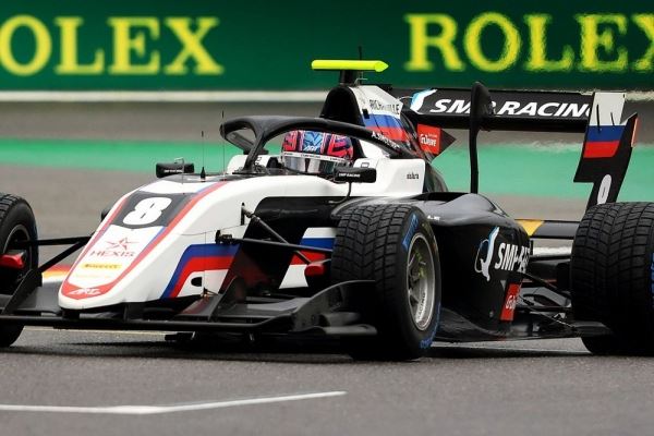 Смоляр завершил второй сезон в Формуле 3 на 6-м месте