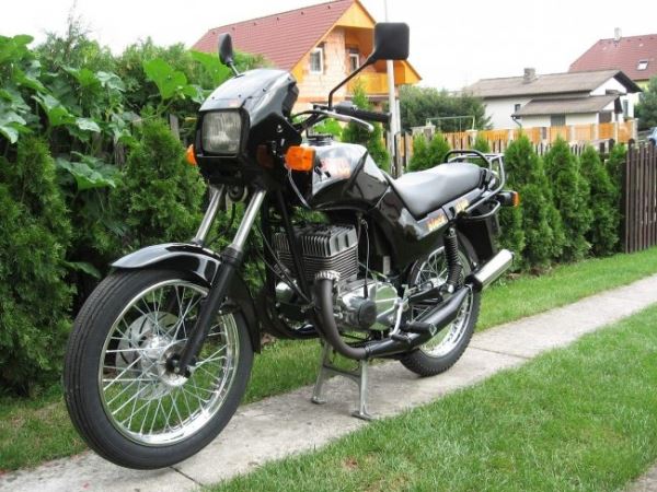 Самый популярный мотоцикл на селе — Ява 350/640