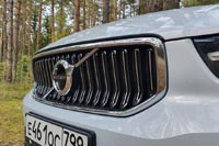 Тест-драйв Volvo XC40