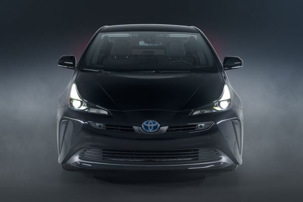 Toyota выпустит Prius на водороде, но он будет не Fuel Cell