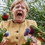 Вулкан и Меркель с попугаями: фото дня